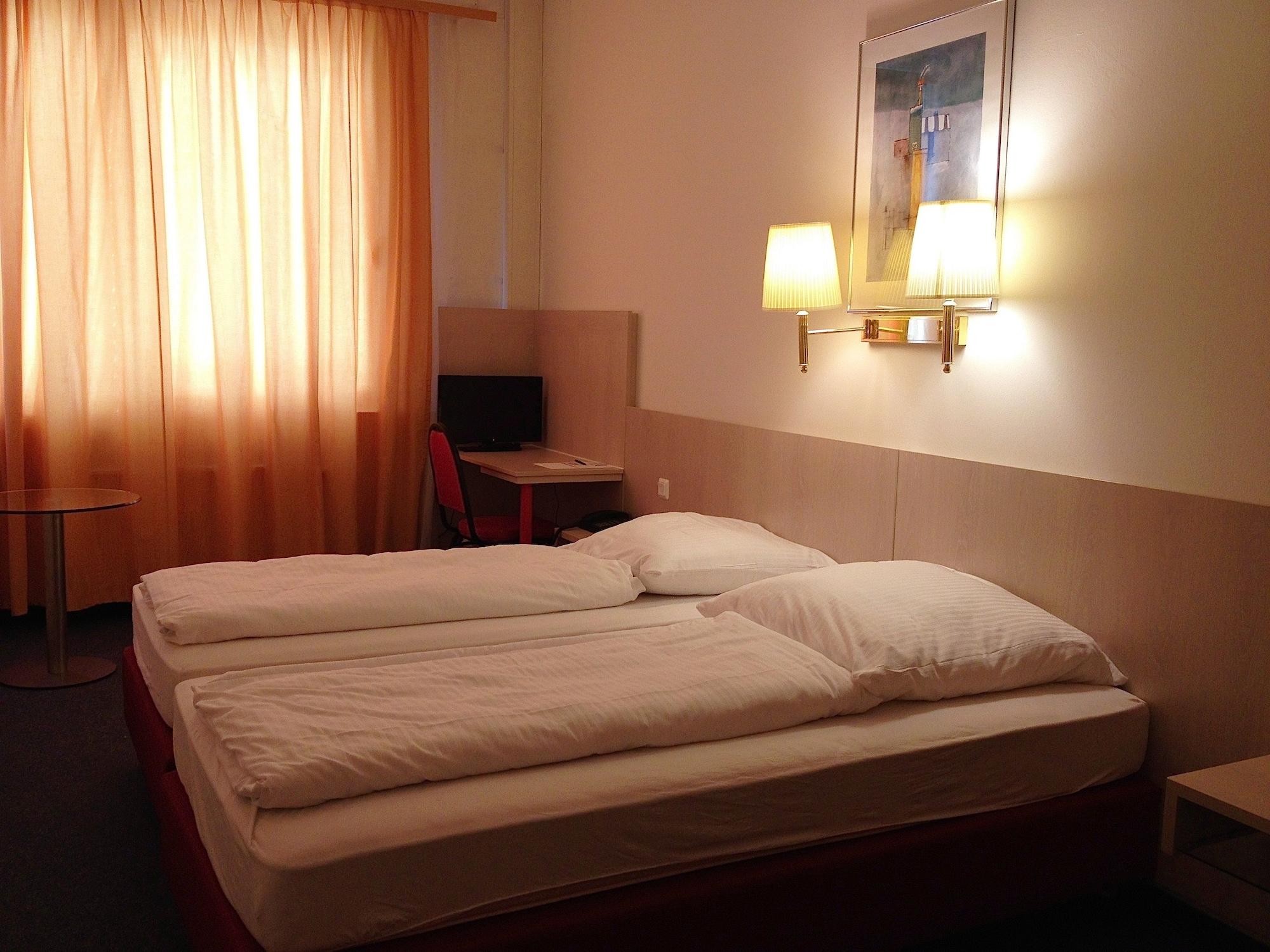 Hotel New Fair Munich Messe Dış mekan fotoğraf